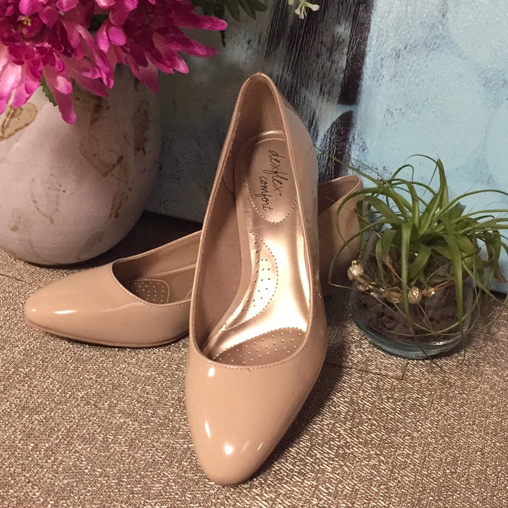 Nude Dexflex Comfort Wedges